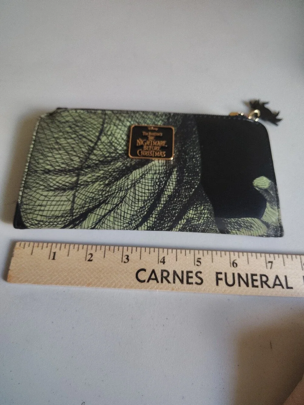 Disney Oogie Boogie Zip Wallet Nightmare Before Christmas Green Card Holder